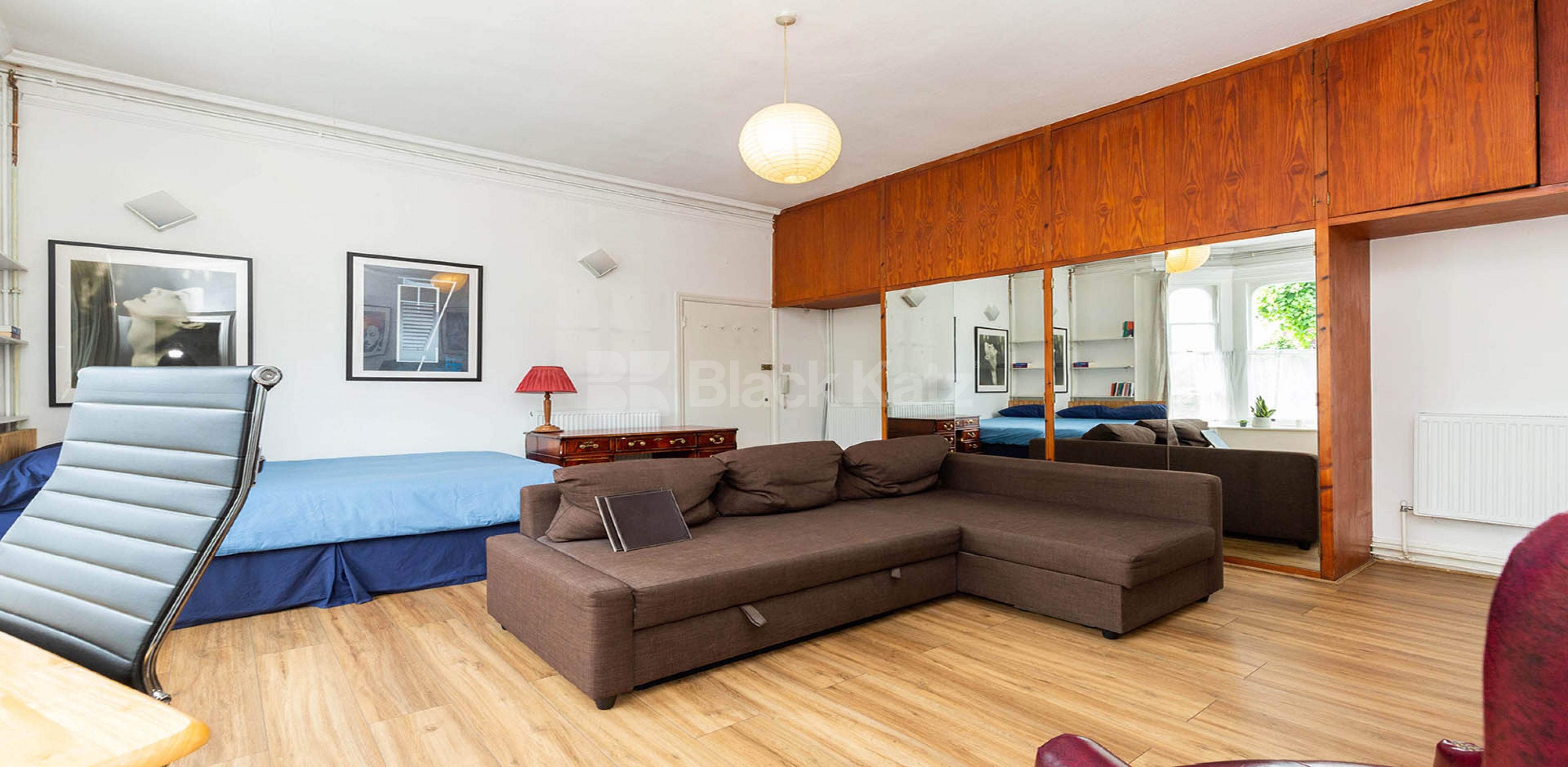 			Studio Apartment, 1 bath, 1 reception Studio			 Cromwell Avenue, HIGHGATE N6